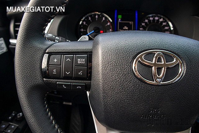chinh-an-thanh-volang-toyota-fortuner-2021-oto360-vn