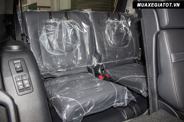 ghe-thu-ba-toyota-prado-2020-xetot-com-29