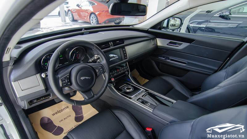 gia xe jaguar xf 2020 tai viet nam xetot com 34 - Đánh giá xe Jaguar XF 2022 - Cá tính riêng từ Anh Quốc