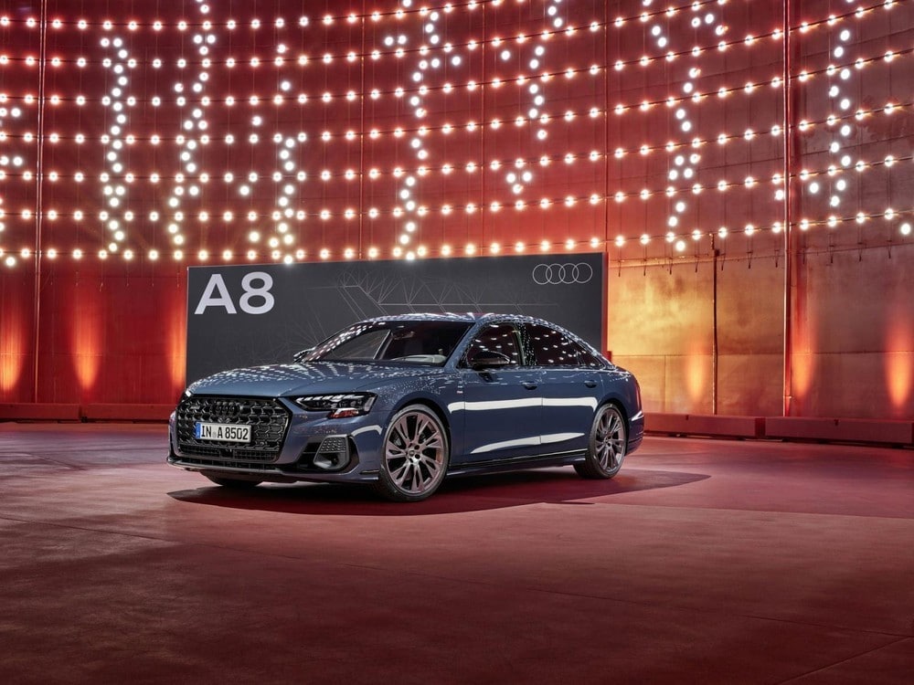 xe audi a8 2022 oto360 vn 1 - Đánh giá xe Audi A8 2022 mới nâng cấp: Đã mắt và hiện đại hơn