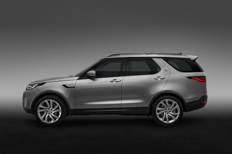 hong xe Land Rover Discovery 2022 Muaxegiatot vn - Đánh giá xe Land Rover Discovery 2022: bản facelift sáng giá cho fan SUV địa hình