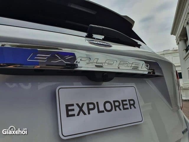 camera de ford explorer 2022 limited giaxehoi vn 16 640x481 - Đánh giá Ford Explorer 2022 - Tiếp tục khẳng định vị thế ông vua phân khúc