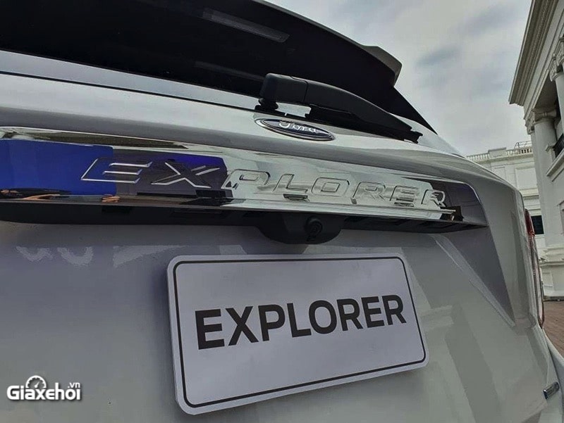 camera de ford explorer 2022 limited giaxehoi vn 16 - Đánh giá Ford Explorer 2022 - Tiếp tục khẳng định vị thế ông vua phân khúc