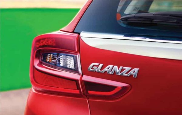 danh gia xe toyota glanza 2022 2023 giaxere vn 6 600x378 - Toyota Glanza 2023: Hatchback hạng B có giá quy đổi từ 190 triệu, tiện nghi hàng đầu phân khúc