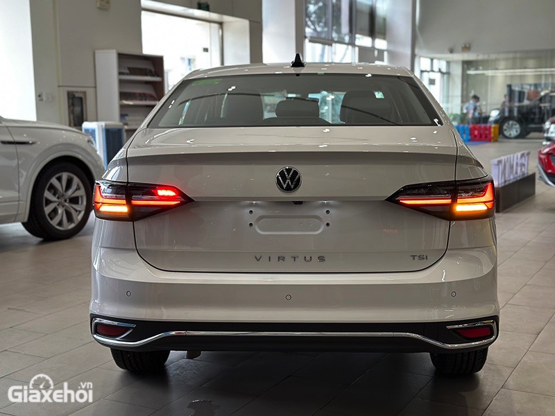  Precio del coche Volkswagen Virtus parámetros rodantes, precio rodante KM, plazo